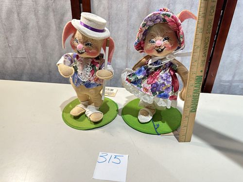Lot #315 (1 of 9)