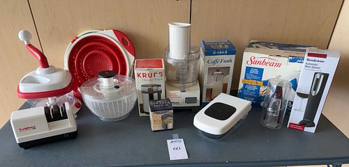 Lot #60 (1 of 13)