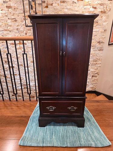 Lot #153 (1 of 6)