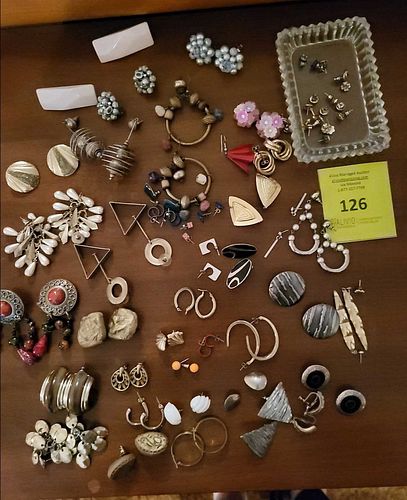 Lot #126 (1 of 7)