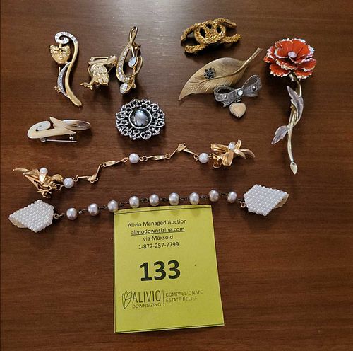 Lot #133 (1 of 6)