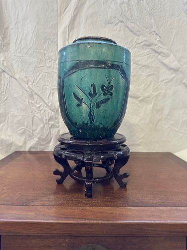 Lot #24 (1 of 13)