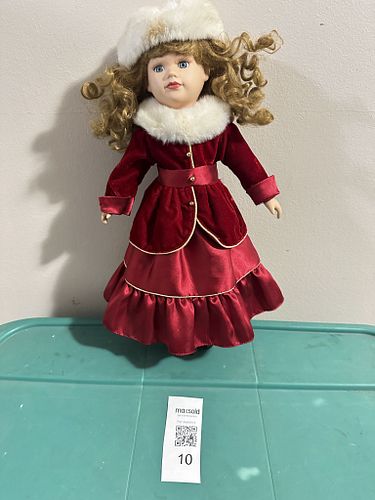 Lot #10 (1 of 12)