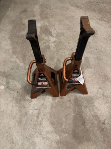 Lot #77 (1 of 8)