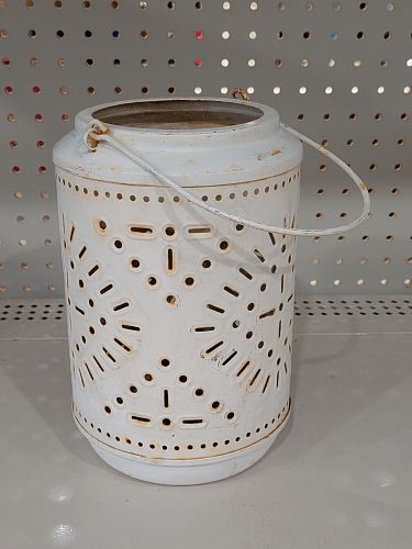 Lot #30 (1 of 4)