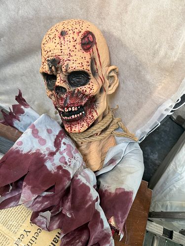 Lot #27 (1 of 5)