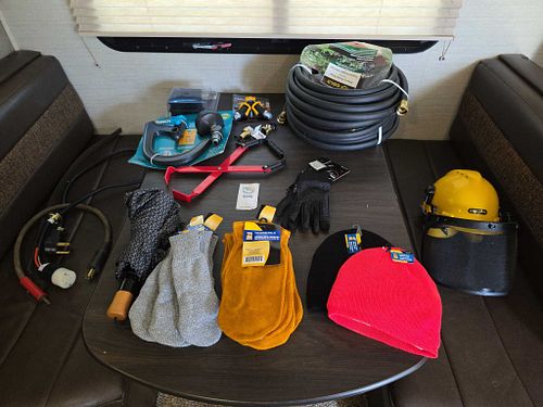 Lot #45 (1 of 13)