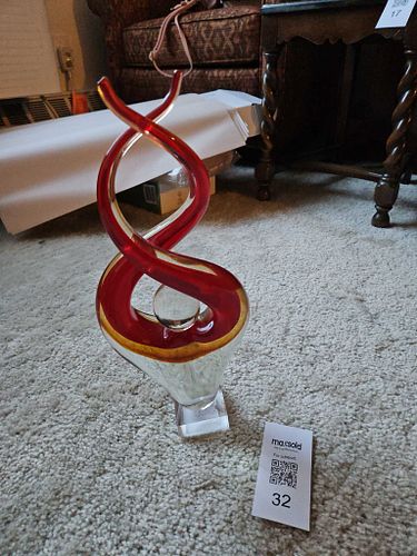 Lot #32 (1 of 5)