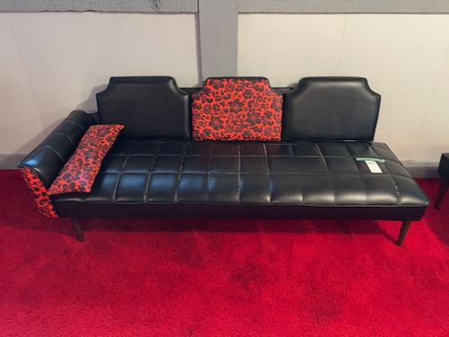 Lot #395 (1 of 6)