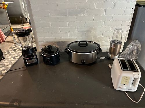 Lot #22 (1 of 9)