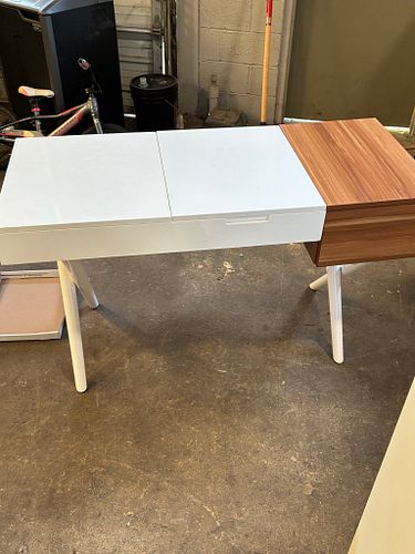 Lot #38 (1 of 6)