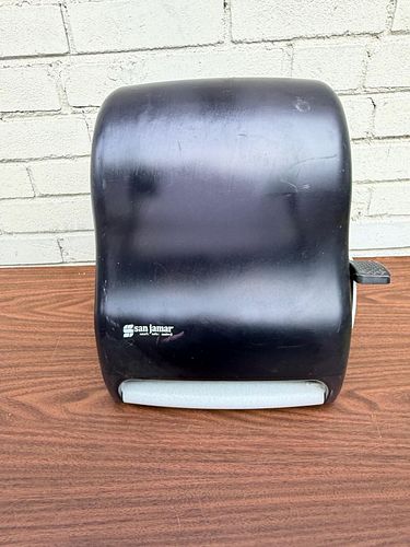 Lot #24 (1 of 4)