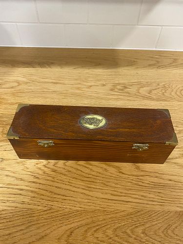 Lot #10 (1 of 8)