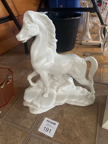 Lot #191 (1 of 3)