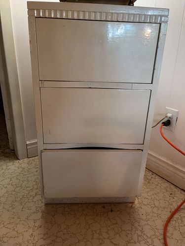 Lot #29 (1 of 4)