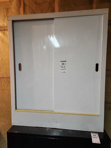 Lot #65 (1 of 8)