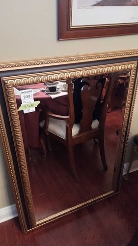 Lot #239 (1 of 7)