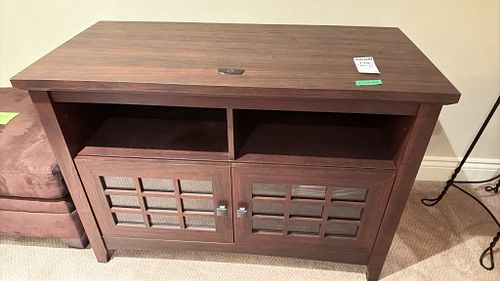Lot #118 (1 of 8)