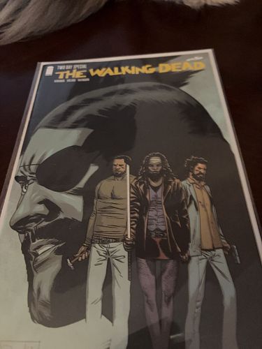 Lot #32 (1 of 2)