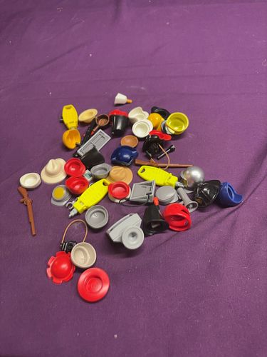 Lot #259 (1 of 3)