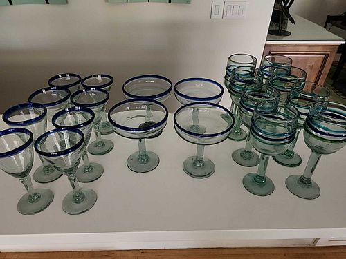 Lot #28 (1 of 4)