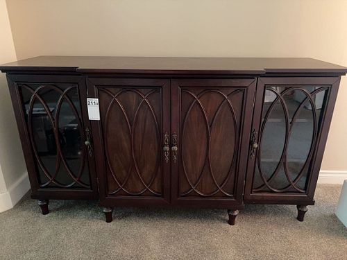Lot #211 (1 of 13)