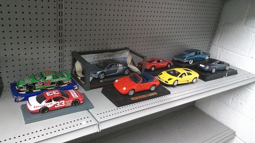 Lot #318 (1 of 4)
