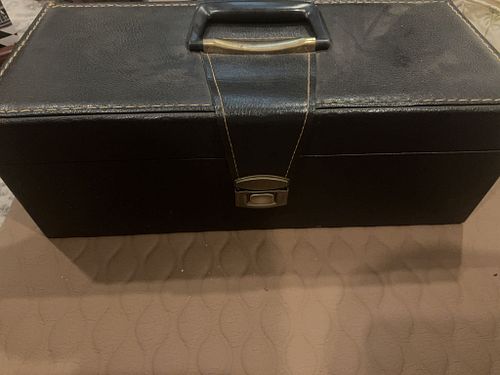 Lot #29 (1 of 5)