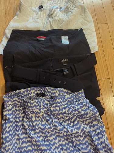 Lot #33 (1 of 4)