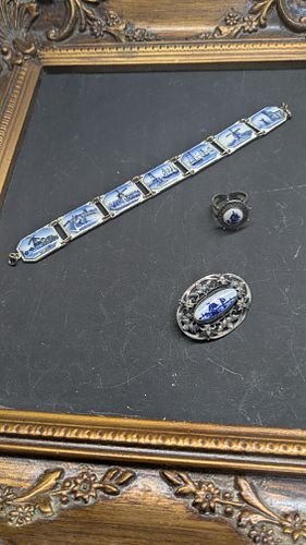 Lot #86 (1 of 5)
