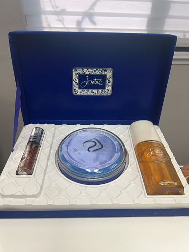 Lot #123 (1 of 6)