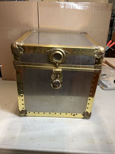 Lot #61 (1 of 4)