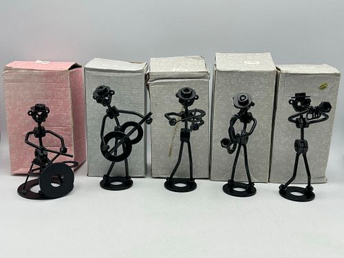 Lot #39 (1 of 5)