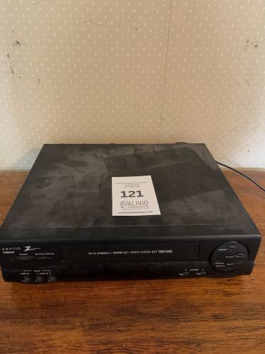 Lot #121 (1 of 8)