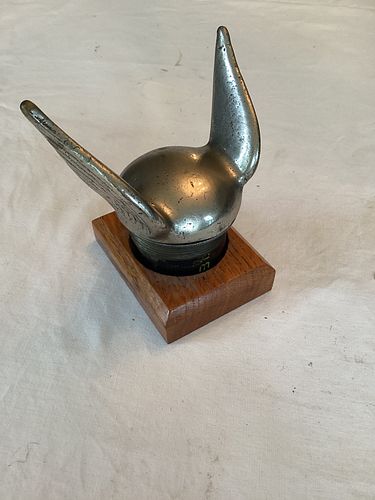Lot #33 (1 of 4)