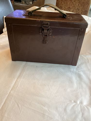 Lot #10 (1 of 7)