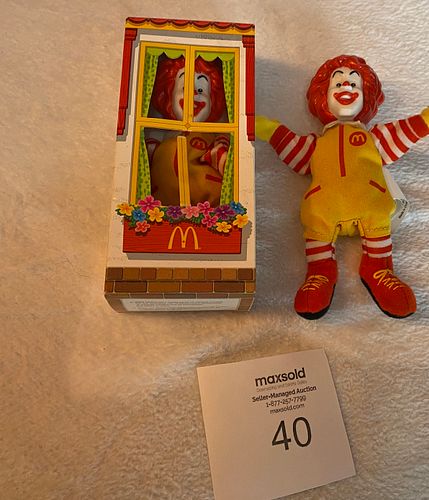 Lot #40 (1 of 8)