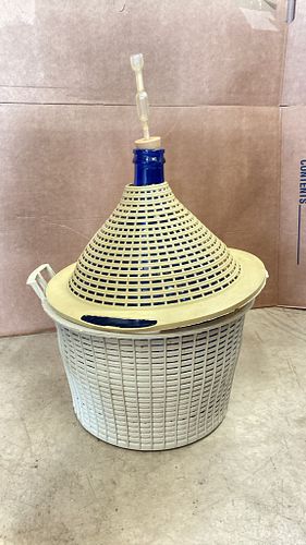 Lot #18 (1 of 12)