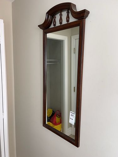 Lot #307 (1 of 8)