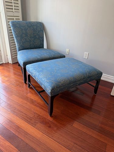 Lot #46 (1 of 8)