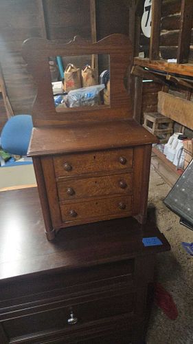 Lot #44 (1 of 14)
