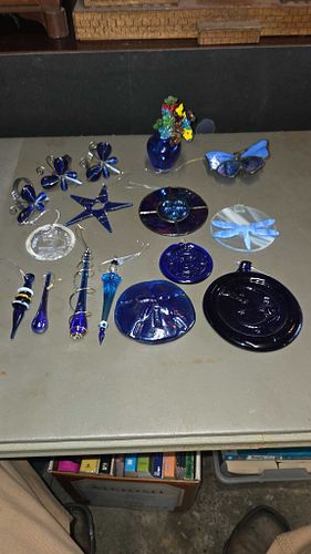Lot #52 (1 of 13)
