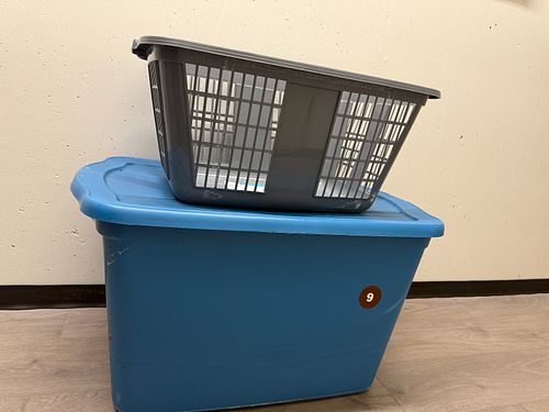 Lot #9 (1 of 5)