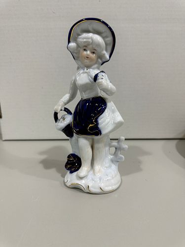 Lot #211 (1 of 4)