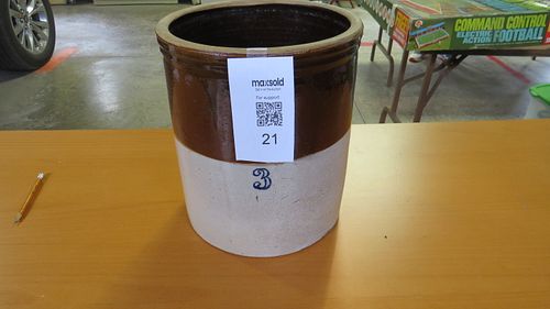 Lot #21 (1 of 3)