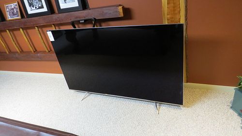 Lot #160 (1 of 8)