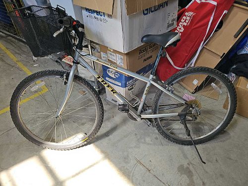 Lot #42 (1 of 6)