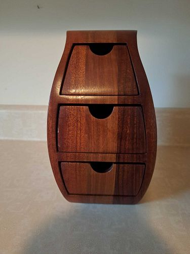 Lot #46 (1 of 9)