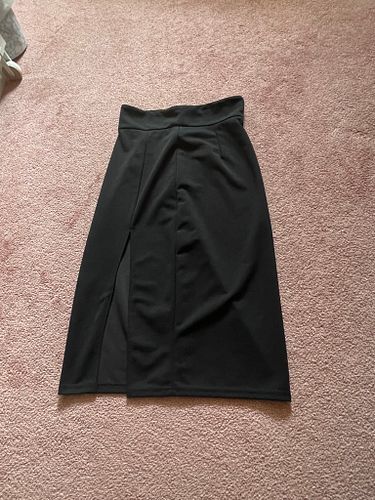 Lot #8 (1 of 4)