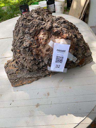 Lot #32 (1 of 4)